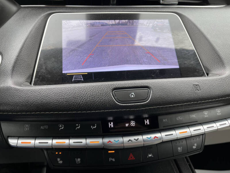 2019 Cadillac XT4 Premium Luxury