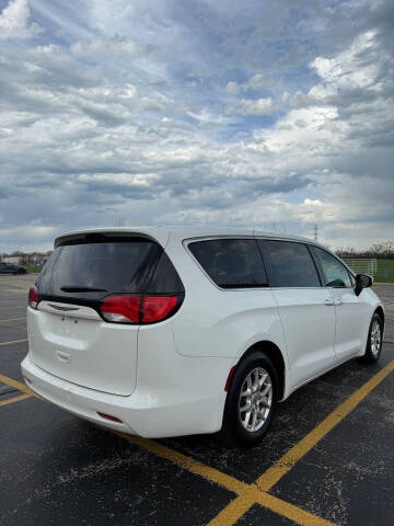 2017 Chrysler Pacifica Touring