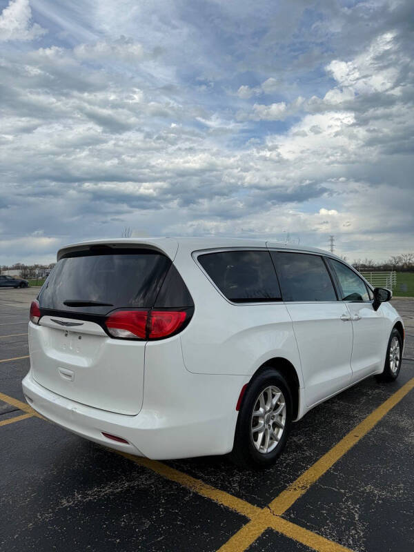 2017 Chrysler Pacifica Touring