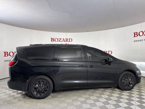 2021 Chrysler Pacifica Touring