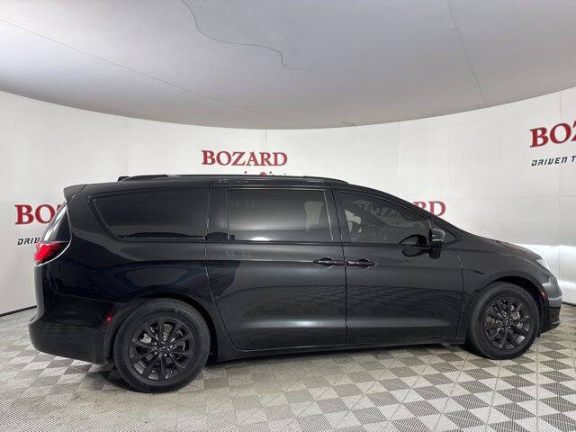 2021 Chrysler Pacifica Touring