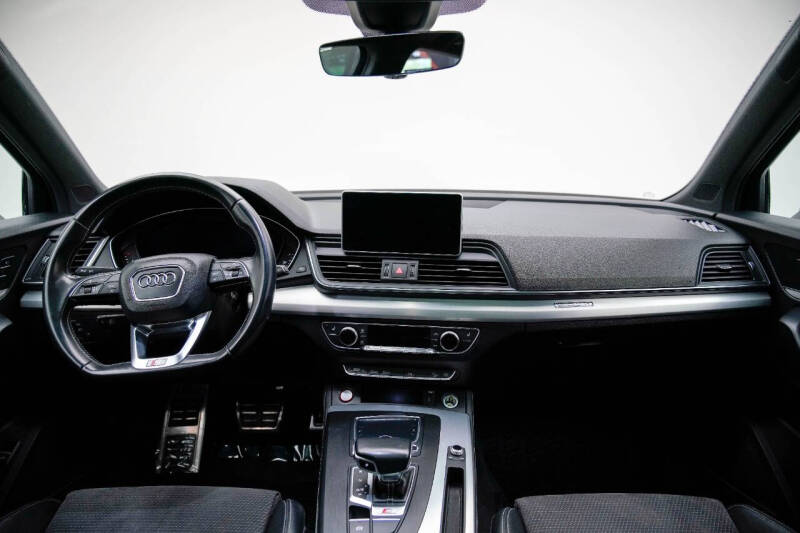 2020 Audi SQ5 3.0T quattro Premium Plus