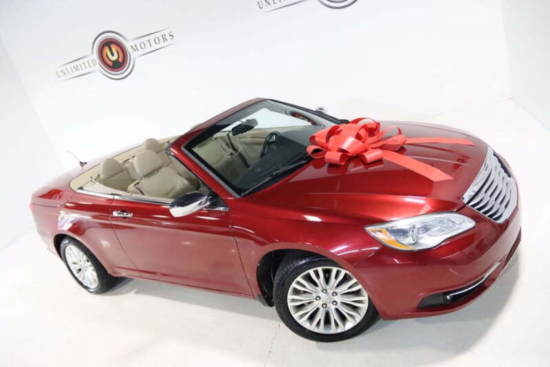 2013 Chrysler 200 Limited