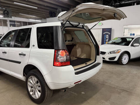 2012 Land Rover LR2 HSE LUX