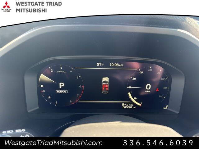 2025 Mitsubishi Outlander SE