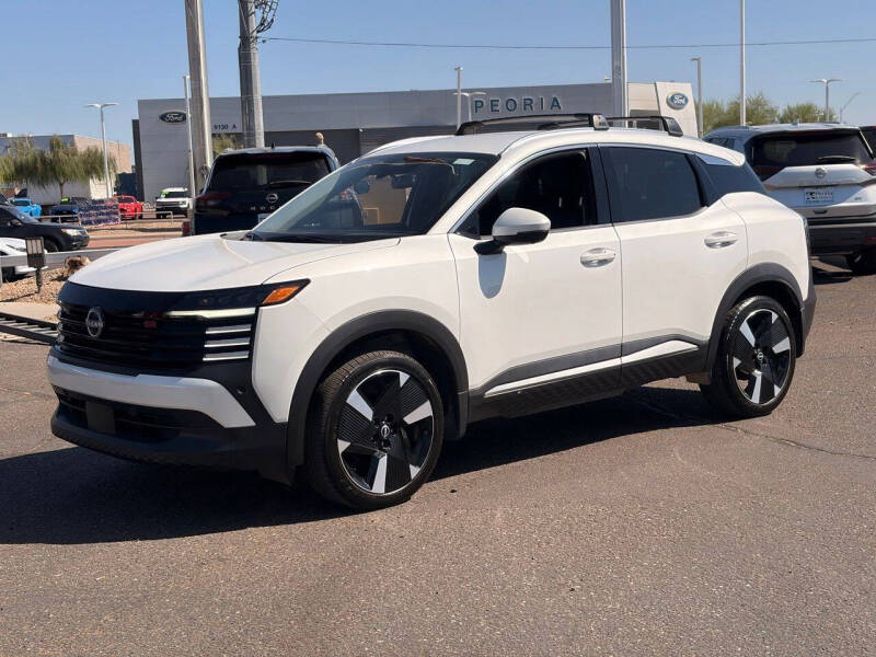 2025 Nissan Kicks SR