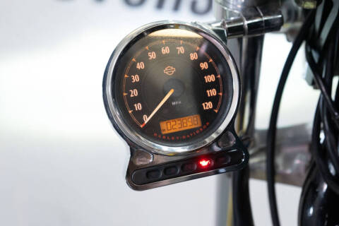 2015 Harley-Davidson Seventy-Two