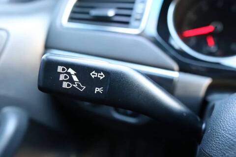 2016 Volkswagen Jetta