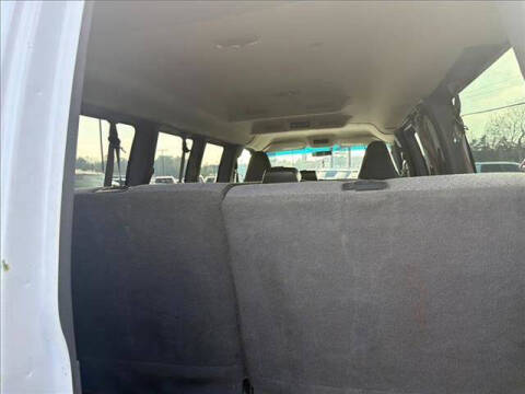 2017 Chevrolet Express LT 2500