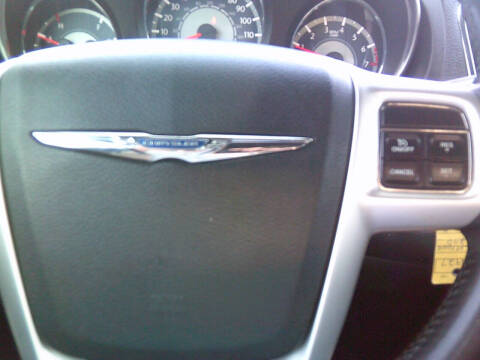 2012 Chrysler 200 Limited