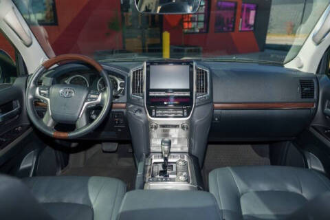 2021 Toyota Land Cruiser