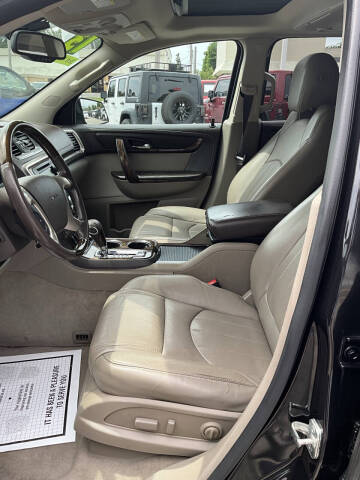 2013 GMC Acadia Denali