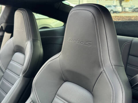 2021 Porsche 911 Turbo S