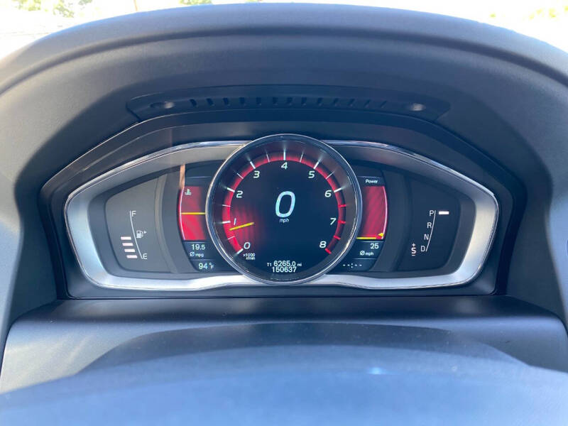 2014 Volvo XC60 T6 Premier Plus