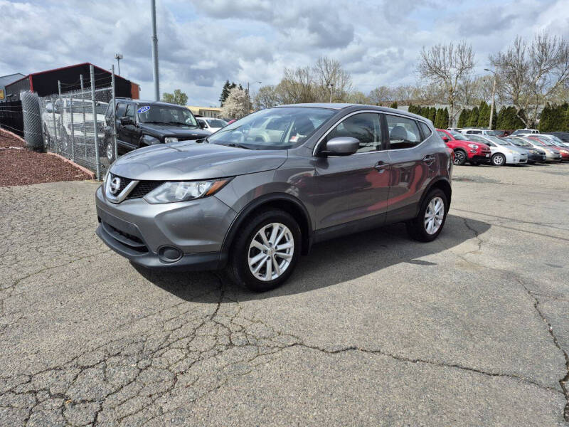 2017 Nissan Rogue Sport S