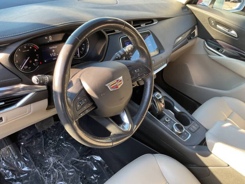 2019 Cadillac XT4 Luxury