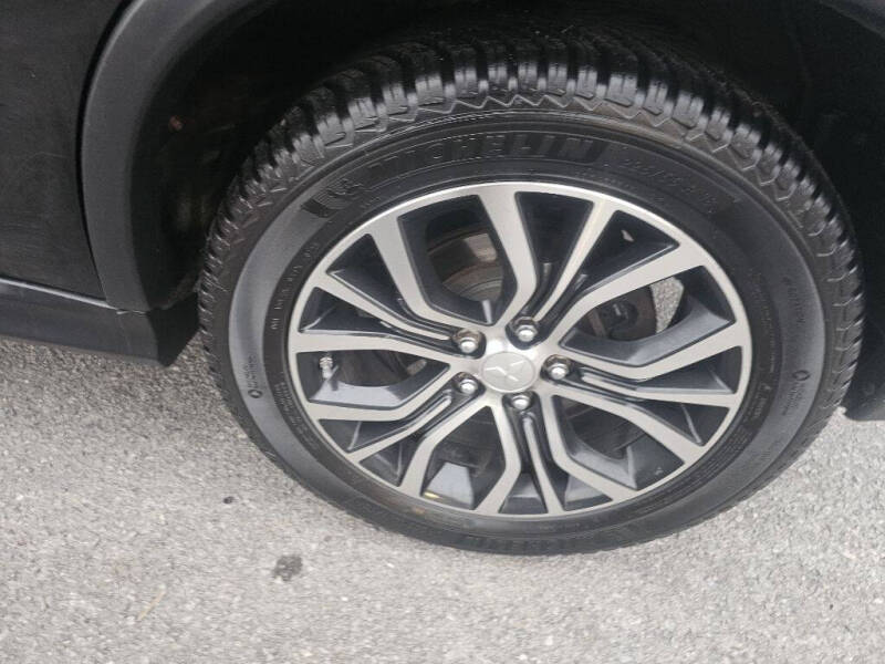 2016 Mitsubishi Outlander Sport ES