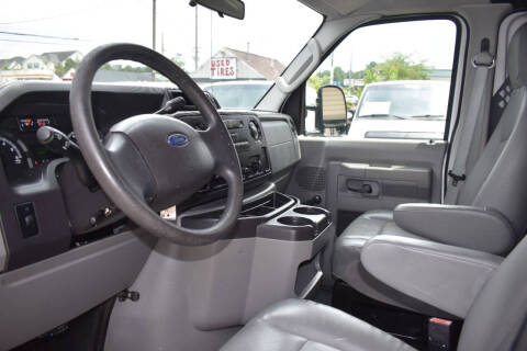 2011 Ford E-Series E-150