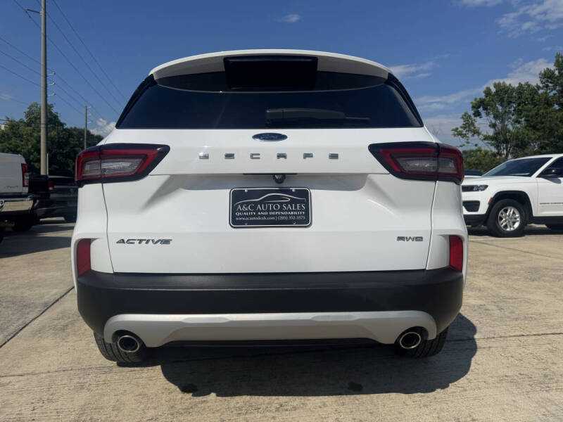 2025 Ford Escape Active