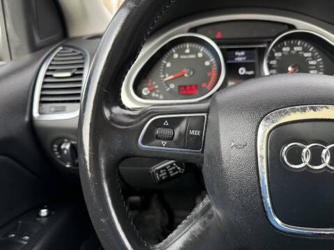 2011 Audi Q7 3.0T quattro Premium Plus