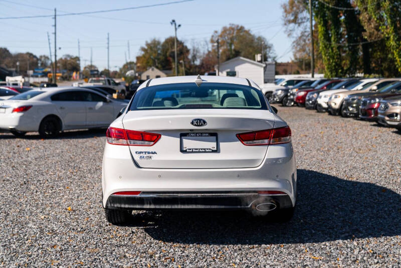 2018 Kia Optima LX
