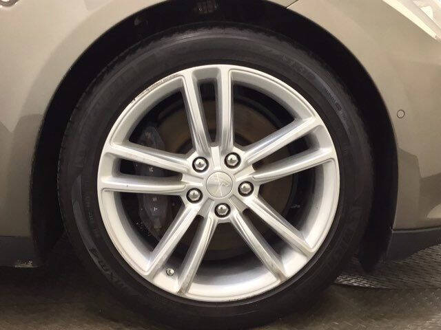 2015 Tesla Model S 85D