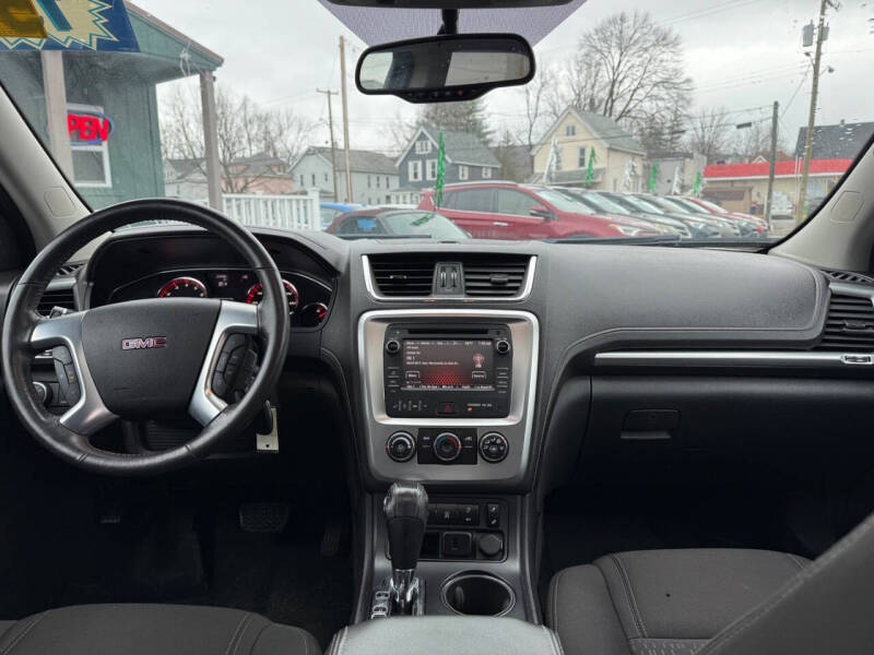 2015 GMC Acadia SLE-2