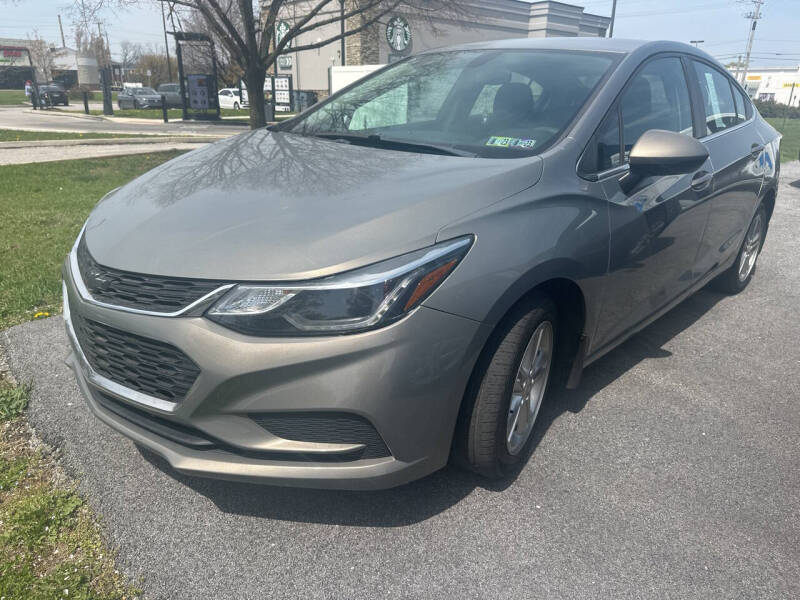 2017 Chevrolet Cruze LT's photo