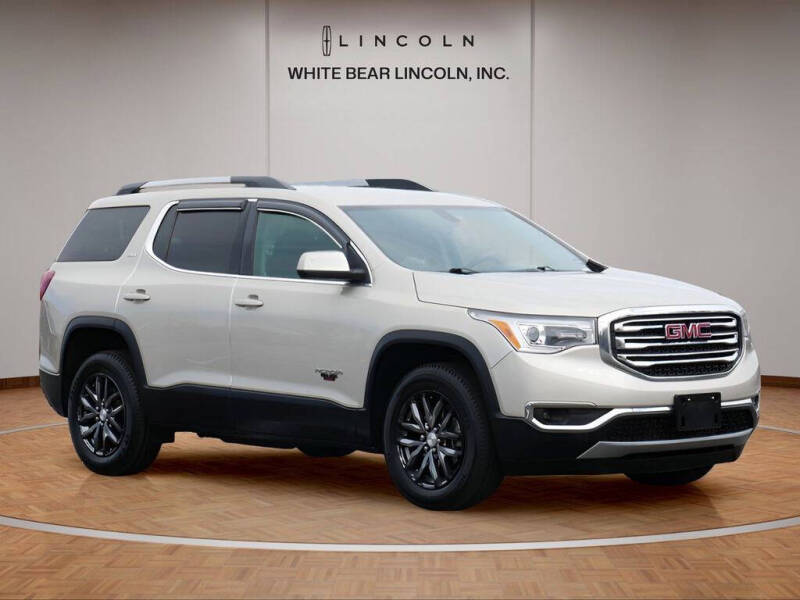 2017 GMC Acadia SLT-1