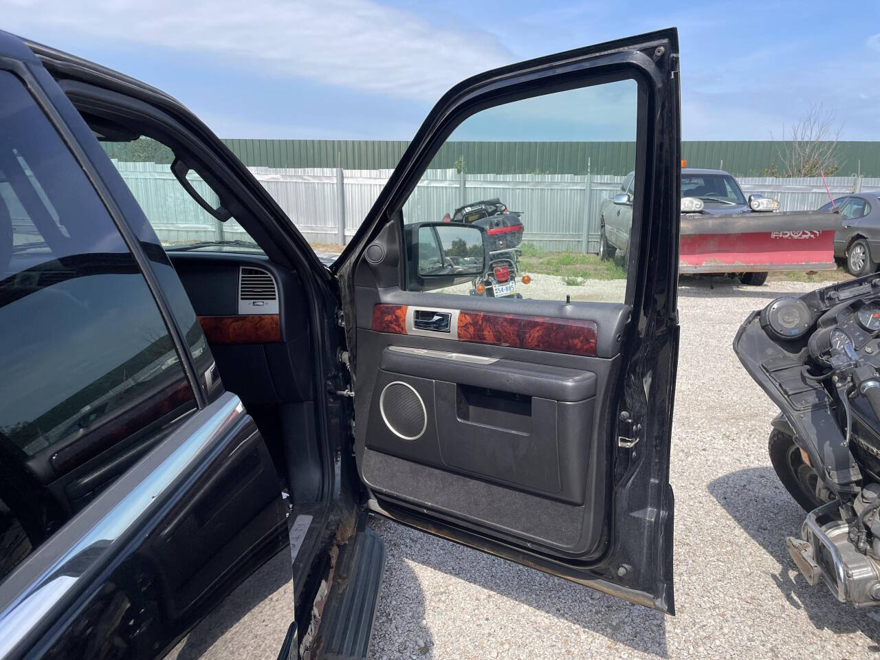 2006 Lincoln Navigator for sale at Twin Cities Auctions in Elk River, MN