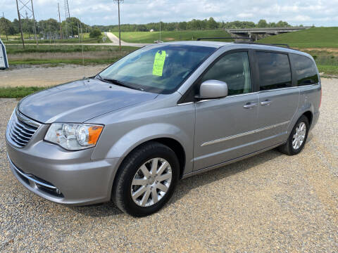 2015 Chrysler Town and Country for sale at TNT Truck Sales in Poplar Bluff MO