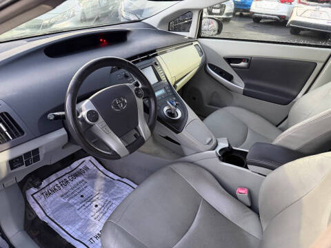 2010 Toyota Prius II