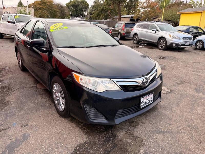 2013 Toyota Camry LE