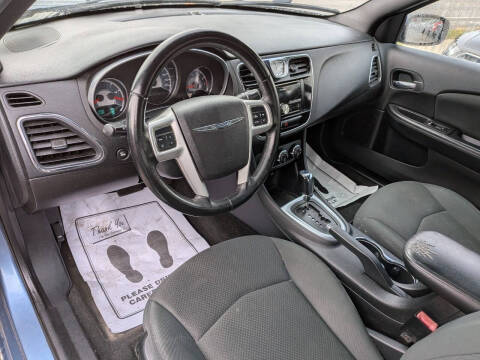 2011 Chrysler 200 Touring