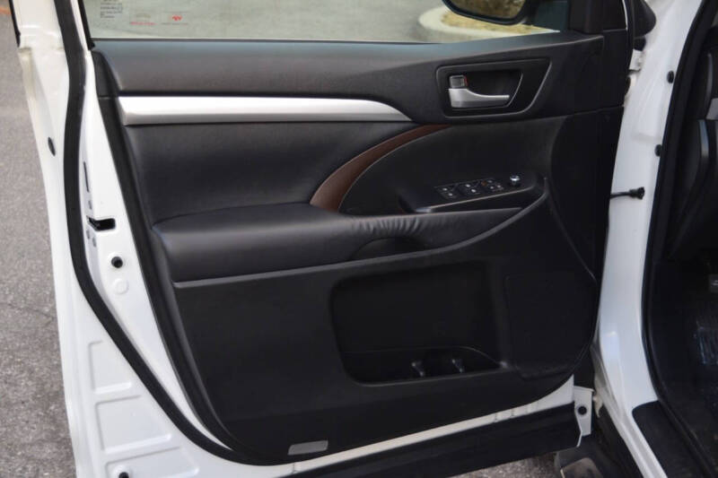 2014 Toyota Highlander XLE