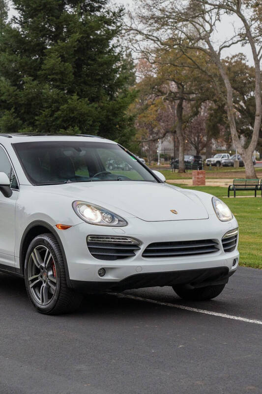 2013 Porsche Cayenne S