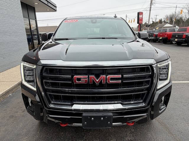 2022 GMC Yukon XL AT4