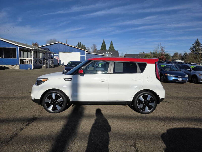 2017 Kia Soul +
