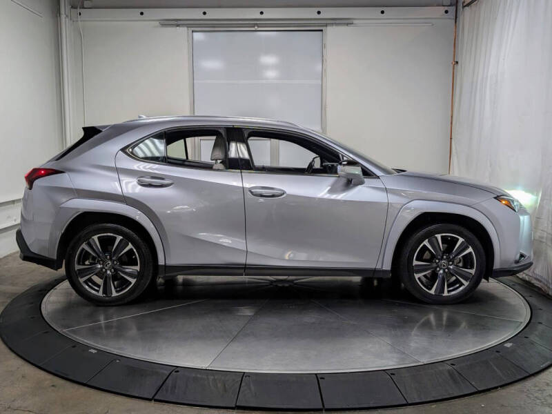 2023 Lexus UX 250h Premium