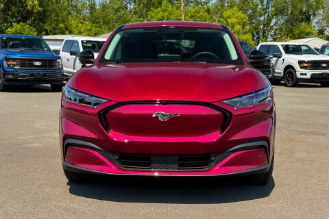 2025 Ford Mustang Mach-E Premium