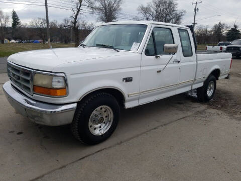 1995 Ford F-150 for sale at 2 Way Auto Sales in Spokane WA