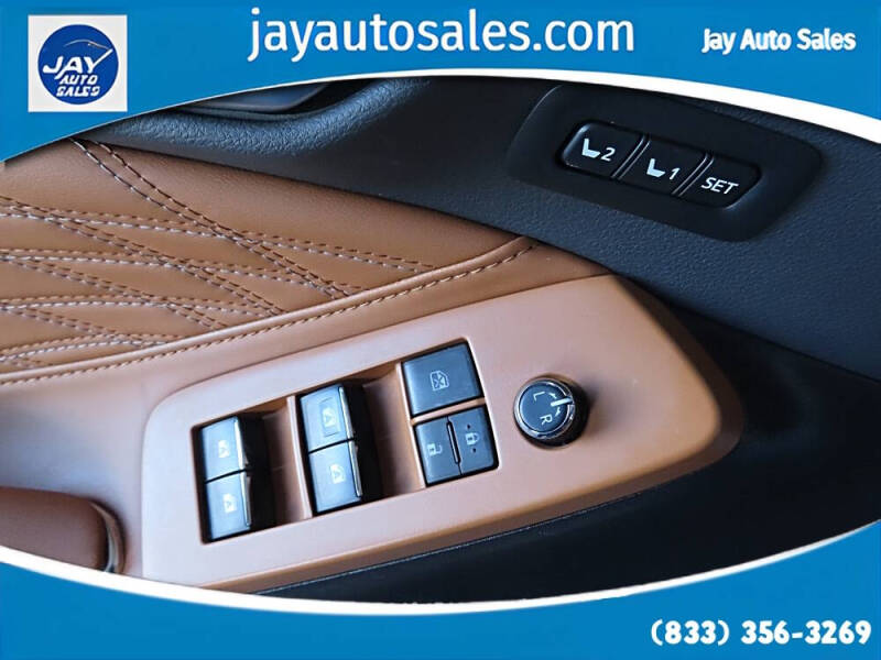 2020 Toyota Avalon Hybrid Limited