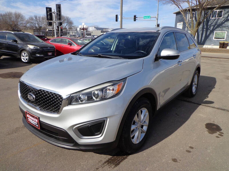 2016 Kia Sorento LX