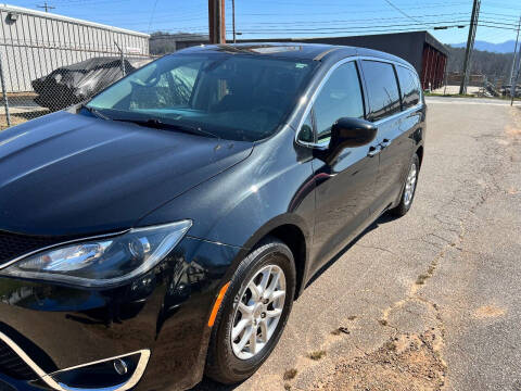 2020 Chrysler Pacifica Touring