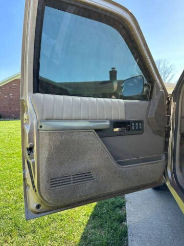 1990 Chevrolet Silverado 1500 SS Classic