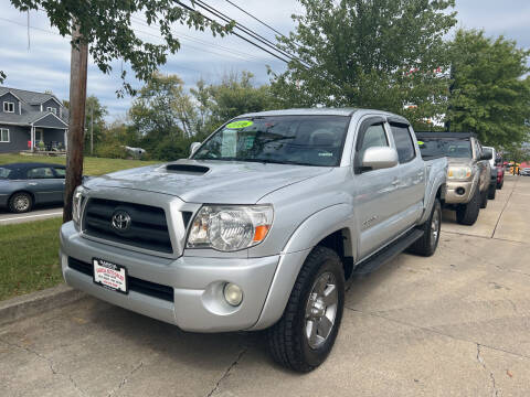 2006 Toyota Tacoma for sale at Garcia Auto Sales LLC in Walton KY