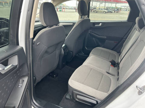 2020 Ford Escape SE
