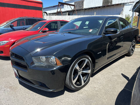 2014 Dodge Charger for sale at Universal Auto Sales in Salem OR