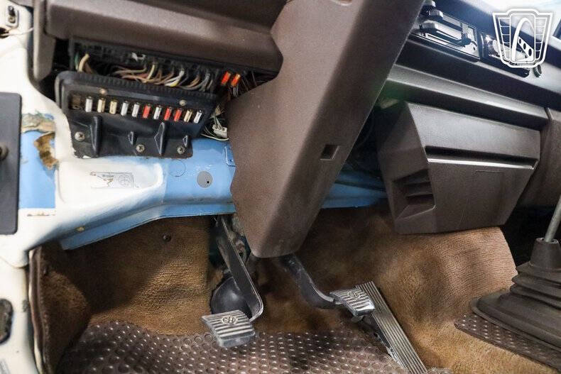 1982 Volkswagen Vanagon Camper