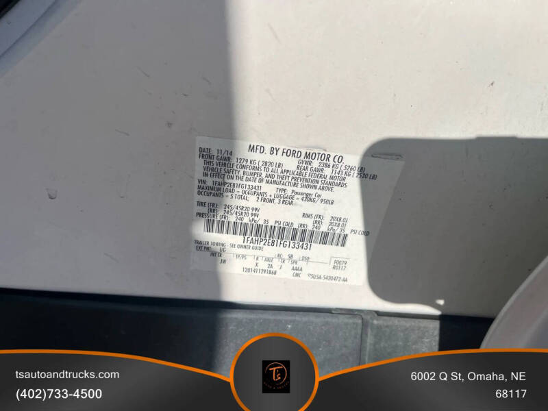 2015 Ford Taurus SEL